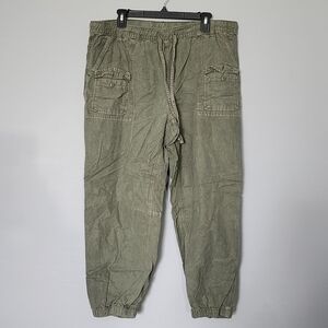 Womans Aeri Olive Green Cargo Pants